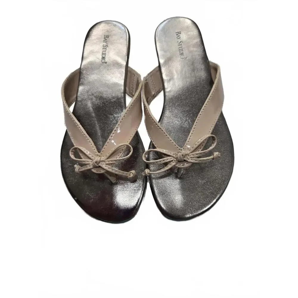 Bay Studio Women's Metallic Silver and Beige Bow Sandals